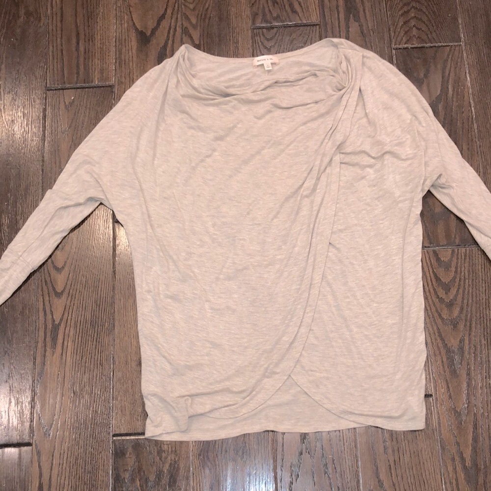 Hailey & Co top size medium